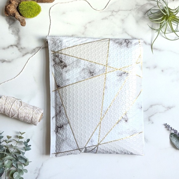 25 Marble Poly Bubble Mailers PRICE IS FIRM - Picture 3 of 3